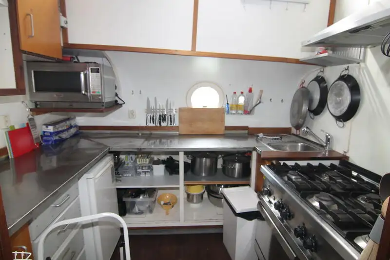 Péniche à vendre