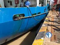 Navire frigorifique à vendre