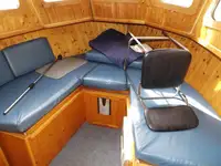 Bateaux de travail à vendre