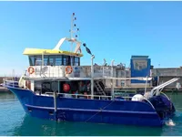 Navire d'arpentage à vendre