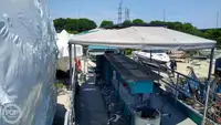 Navire porte-conteneurs à vendre