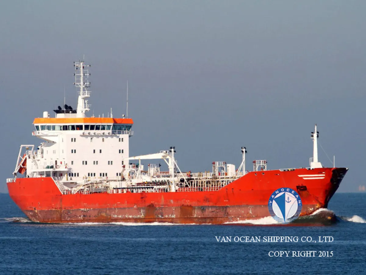 Pétrolier / chimiquier à vendre