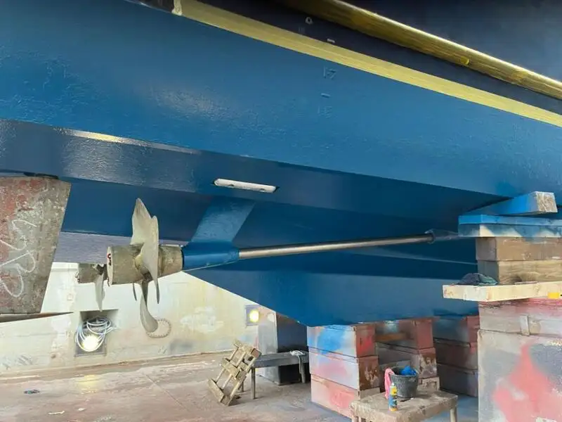 Bateau patrouilleur à vendre