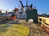Navire d'approvisionnement à vendre