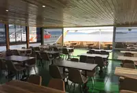Navire-restaurant à vendre