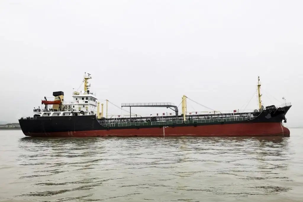 Pétroliers à vendre