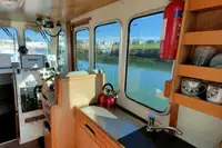 Bateaux de travail à vendre