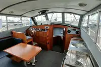 Bateaux de travail à vendre