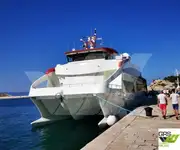 Navire de passagers à vendre