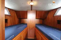 Bateau patrouilleur à vendre