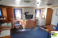 Navire d'arpentage à vendre