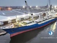 Navire frigorifique à vendre