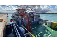 Bateau de transport d'équipage à vendre