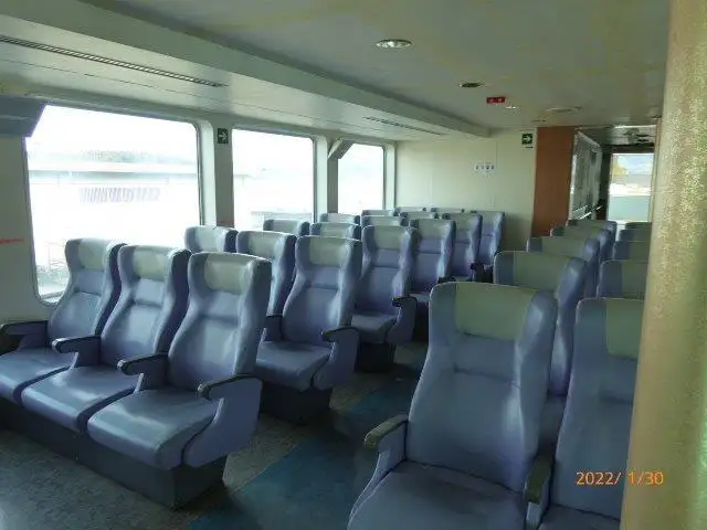 Navire-ferry à vendre