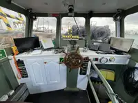 Bateaux de travail à vendre