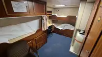 Navire d'approvisionnement à vendre