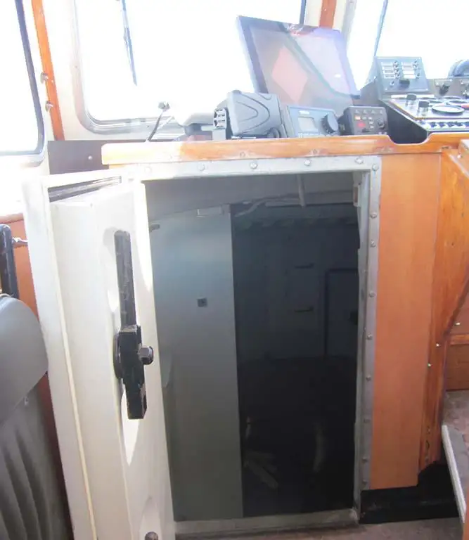 Bateau pilote à vendre