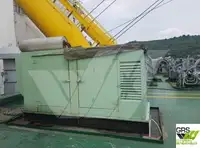 Navire grue à vendre