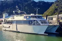 Navire de passagers à vendre