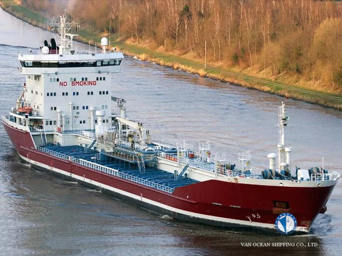 Pétrolier / chimiquier à vendre