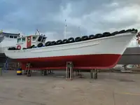 Bateaux de travail à vendre