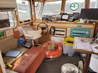 Bateaux de travail à vendre