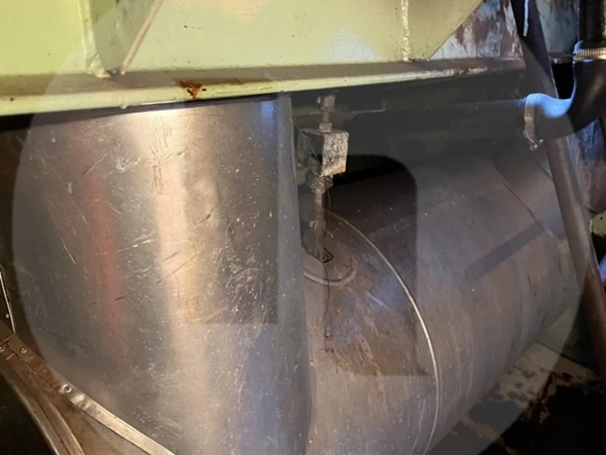Chalutier à flottaison à vendre