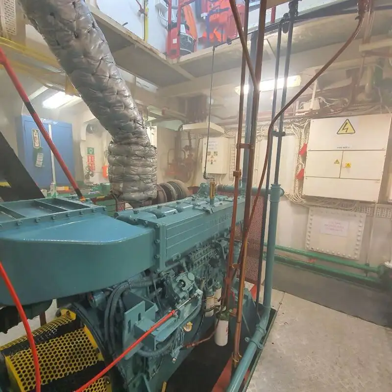 Bateau patrouilleur à vendre