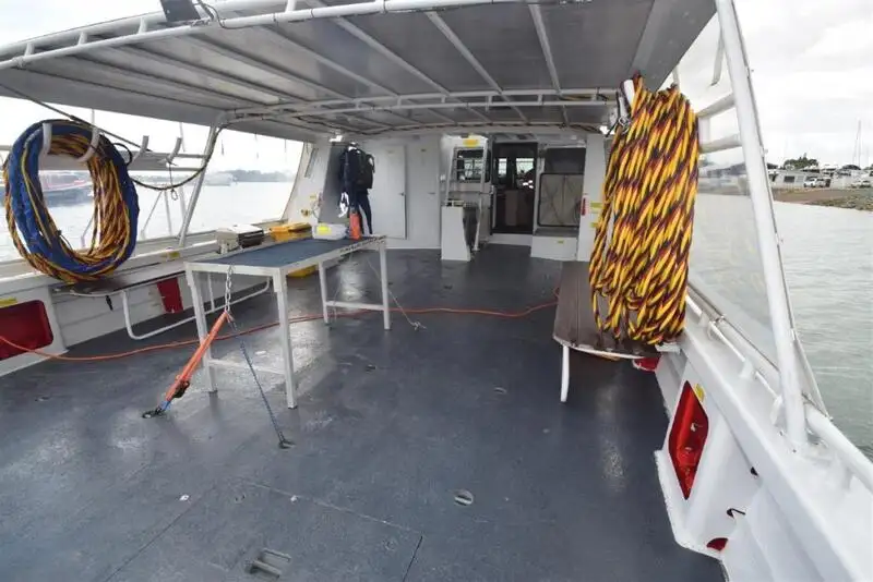 Polyvalent à vendre