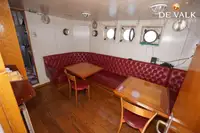 Navire de recherche à vendre