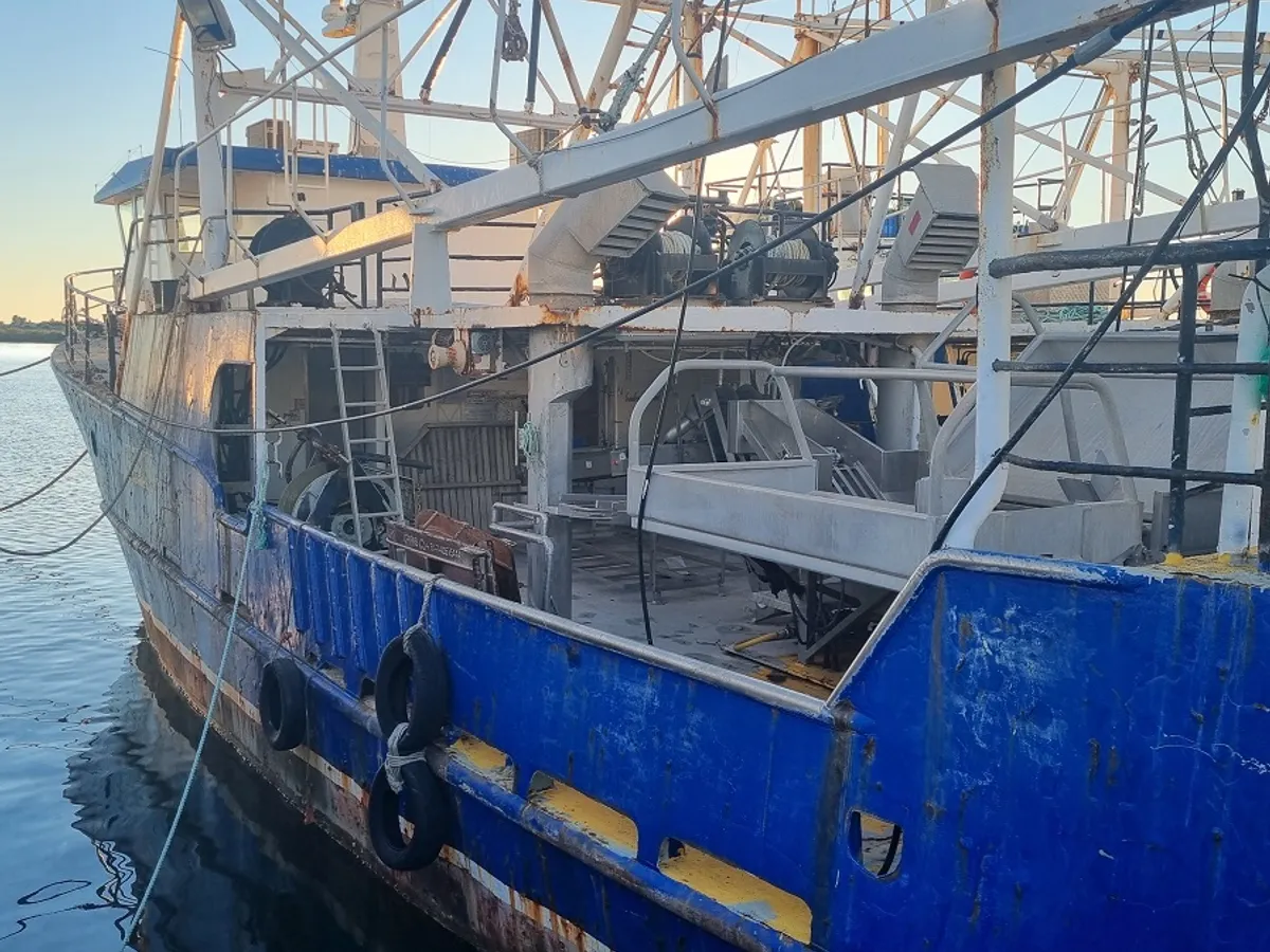 Chalutier à vendre