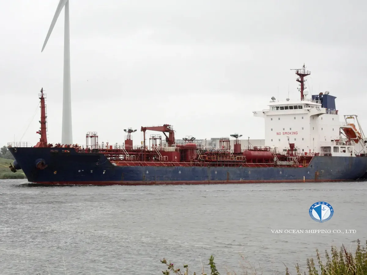 Pétrolier / chimiquier à vendre