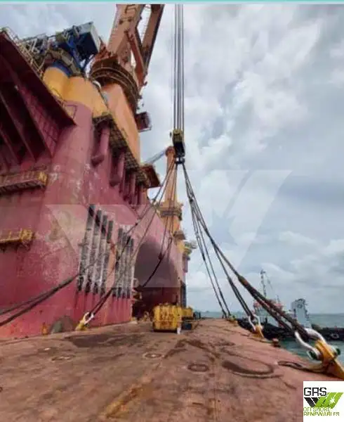 Barge d'hébergement à vendre