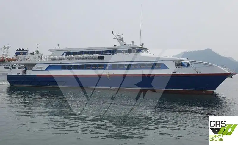Navire de passagers à vendre