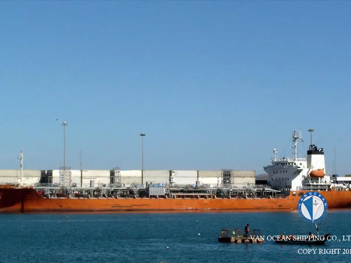 Pétrolier / chimiquier à vendre
