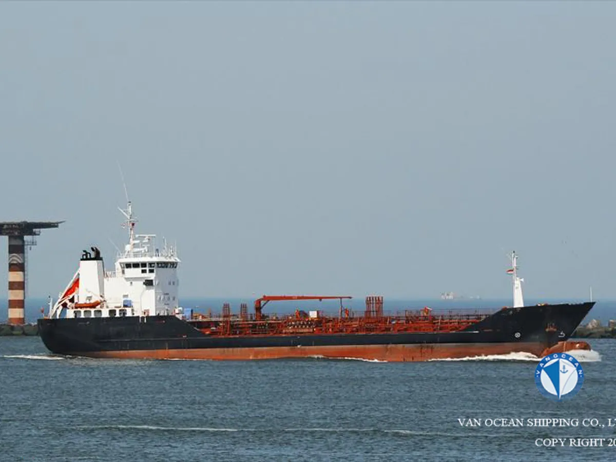 Pétrolier / chimiquier à vendre