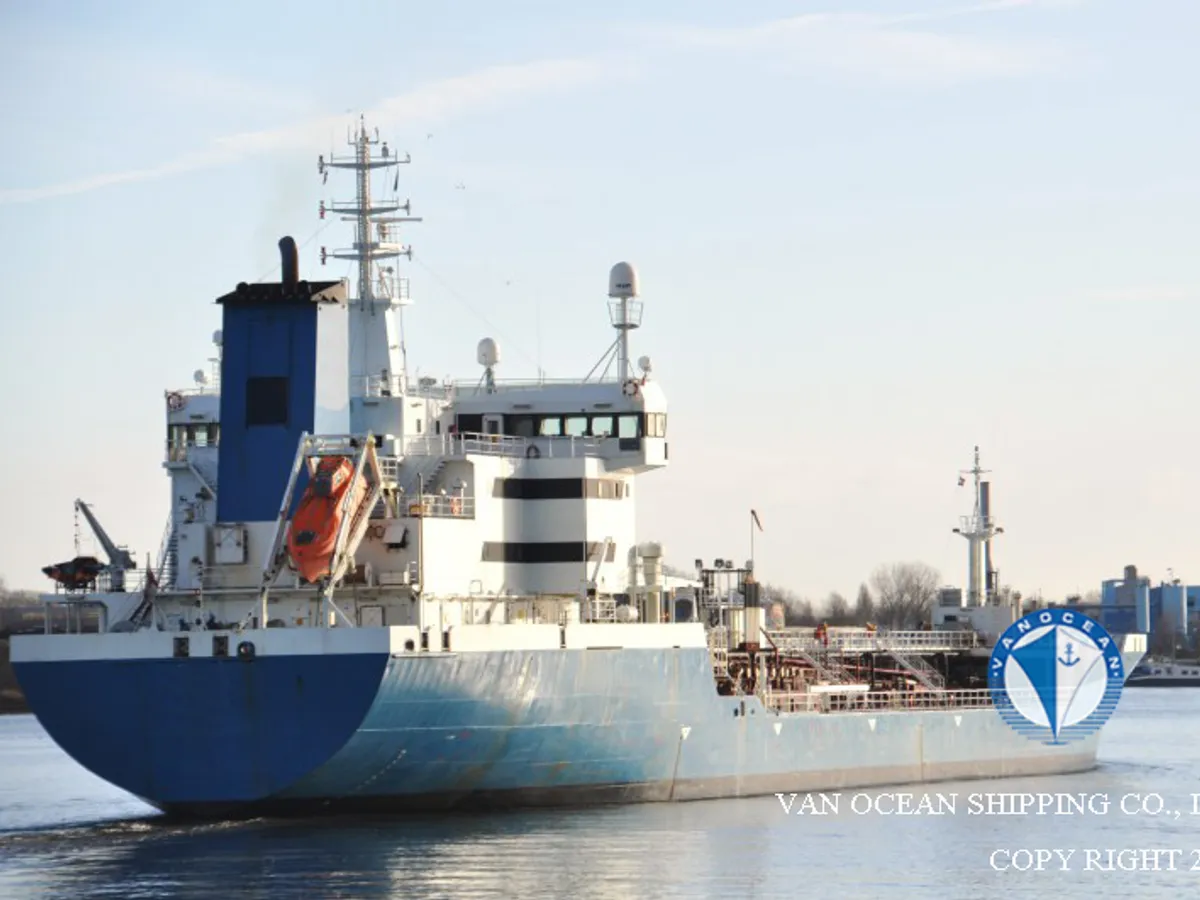 Pétrolier / chimiquier à vendre