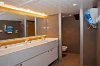 Navire-restaurant à vendre