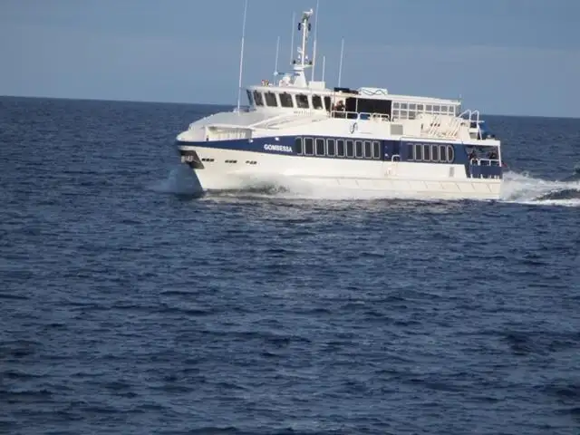 Navire de passagers à vendre