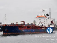 Pétrolier / chimiquier à vendre