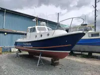 Bateaux de travail à vendre