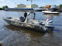 Bateaux de travail à vendre