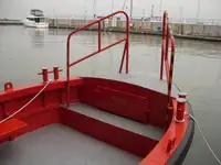 Bateaux de travail à vendre