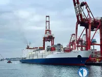 Navire frigorifique à vendre