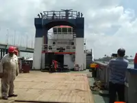 Navire d'approvisionnement à vendre