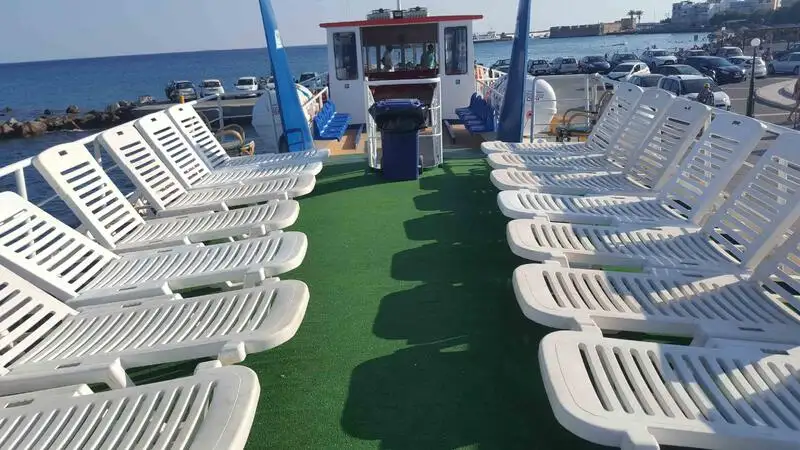 Navire de passagers à vendre