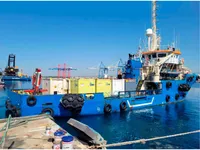 Navire d'approvisionnement à vendre