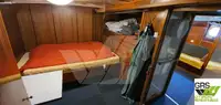Bateaux de travail à vendre