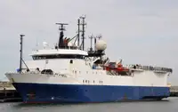 Navire d'arpentage à vendre
