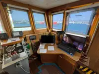 Navire porte-conteneurs à vendre
